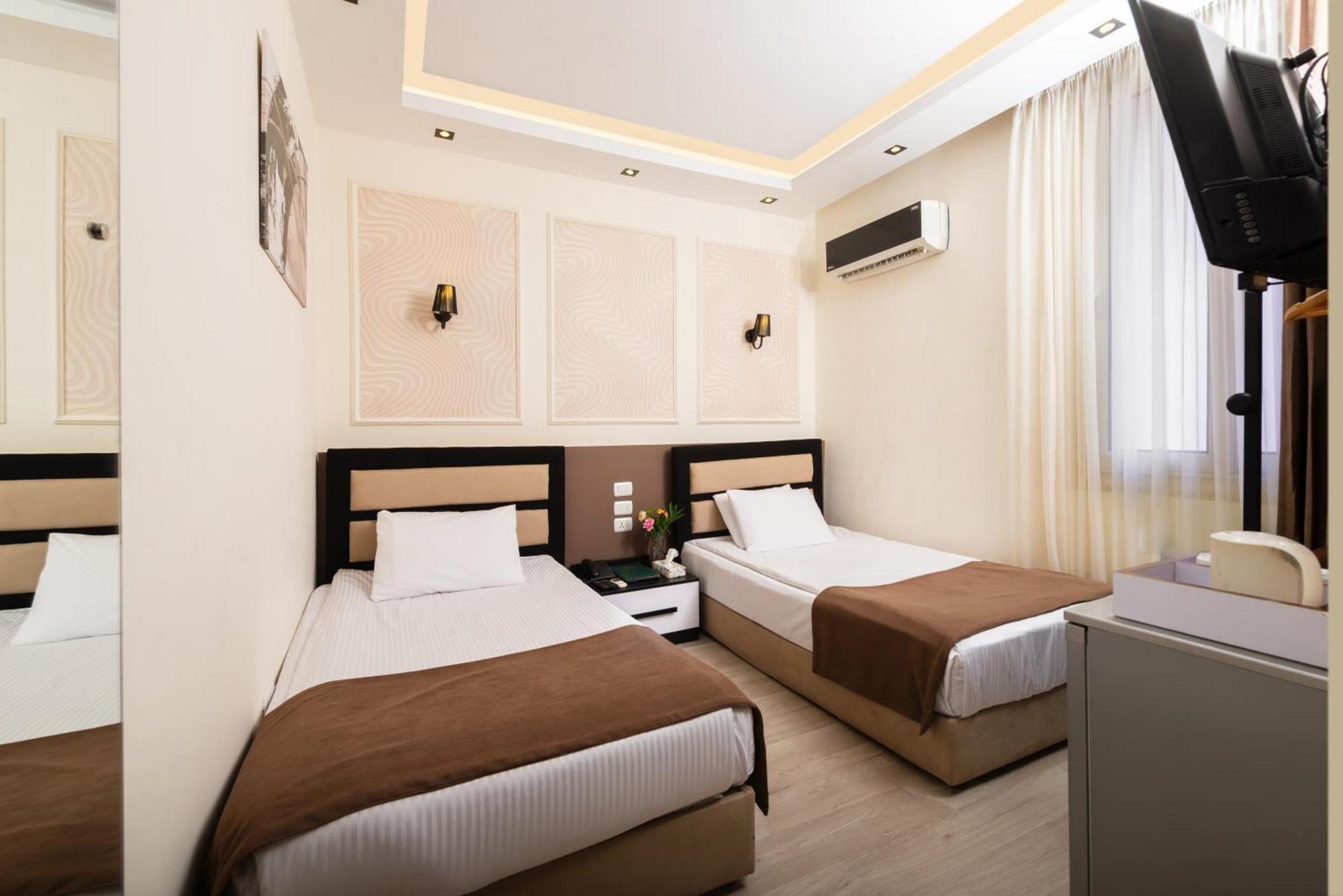 Capital Hotel Le Caire Extérieur photo